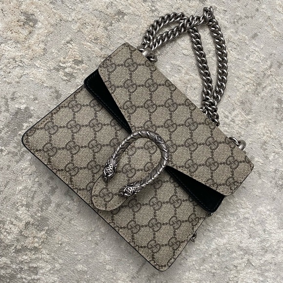 SOLD - Authentic Gucci Dionysus GG Supreme mini bag - Picture 8 of 13
